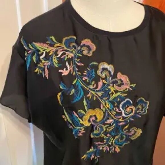 Zara Black Floral Embroidered Combined Fabric Short Sleeve T Shirt. Size Small. - Picture 1 of 7